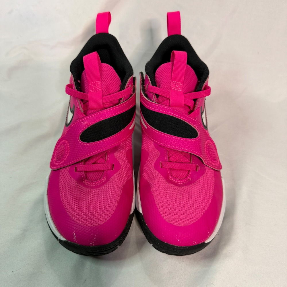 Nike Team Hustle D 11 Kids Basketball Shoes Hyper Pink White DV8994-601 Size 2Y
